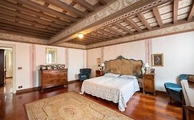 Villa Ottocentesca Immersa Nel Verde