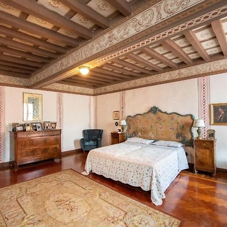 Villa Ottocentesca Immersa Nel Verde Montecavolo Esterno foto