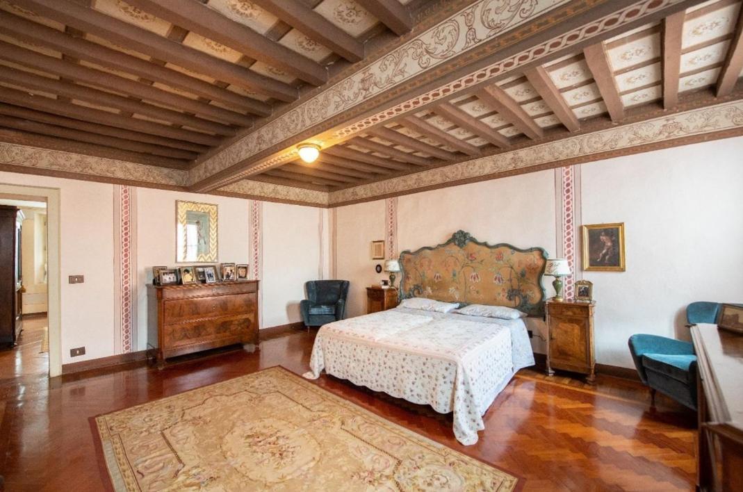 Villa Ottocentesca Immersa Nel Verde Montecavolo Esterno foto